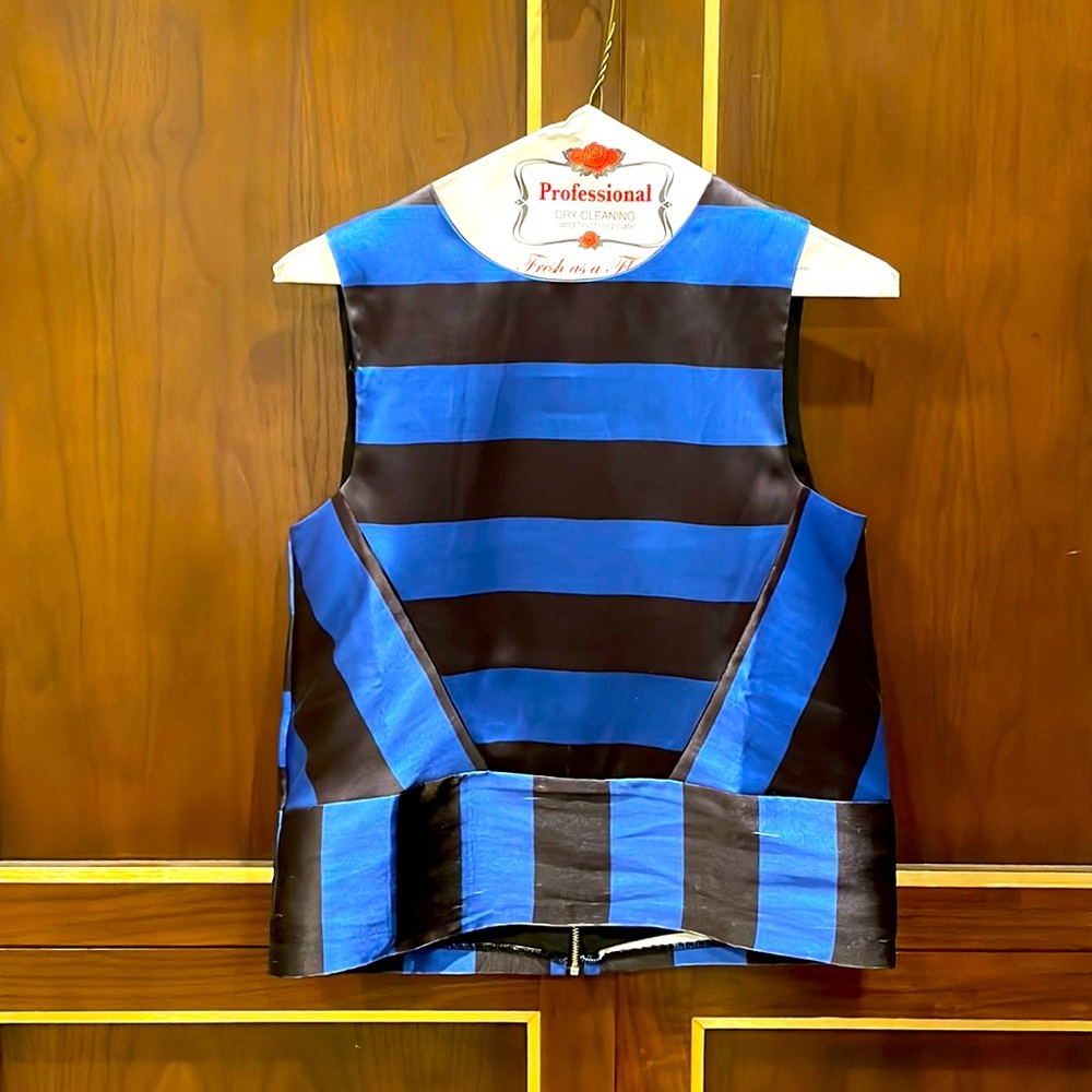 English Factory Top